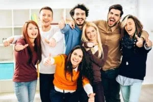 10 beneficii extraordinare care îi fac pe angajați fericiți